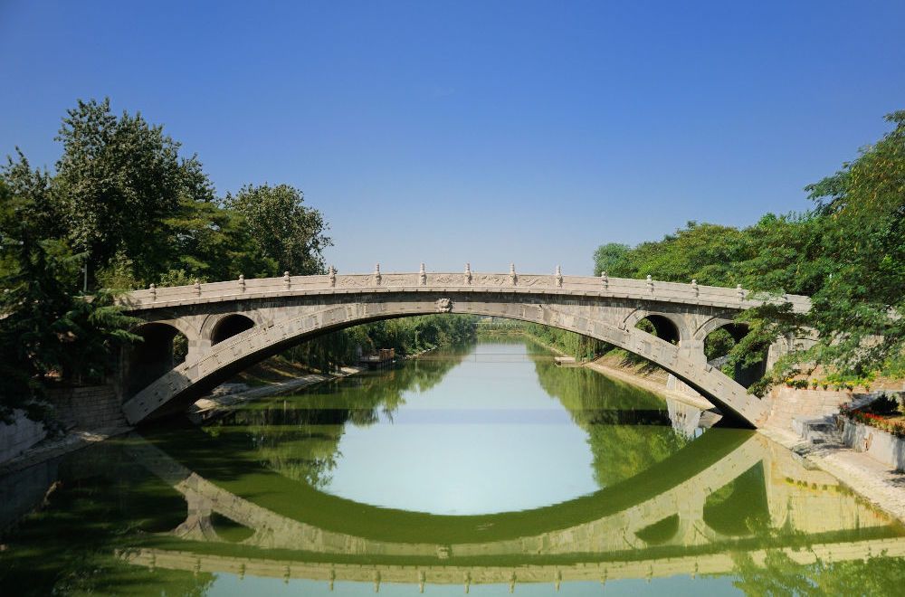 拱橋建設(shè)材料的選取—培養(yǎng)學(xué)生<em>環(huán)保</em><em>意識(shí)</em>