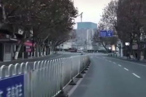 不顧數十萬<em>的</em>虧損，飯店老板堅持為醫護送愛心餐