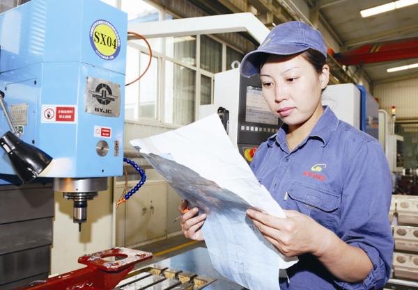 <em>韓</em>利萍：從門外漢到國家技能大師
