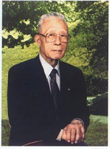 文理融通，學(xué)貫西中<em>的</em>中國電機(jī)奠基人——顧毓琇