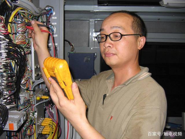 <em>地鐵</em>“中樞神經”守護者<em>孫</em>樹旗