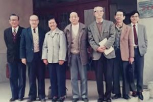 亦師，亦友——<em>紀(jì)念</em>江靜波教授<em>誕辰</em>一百周年