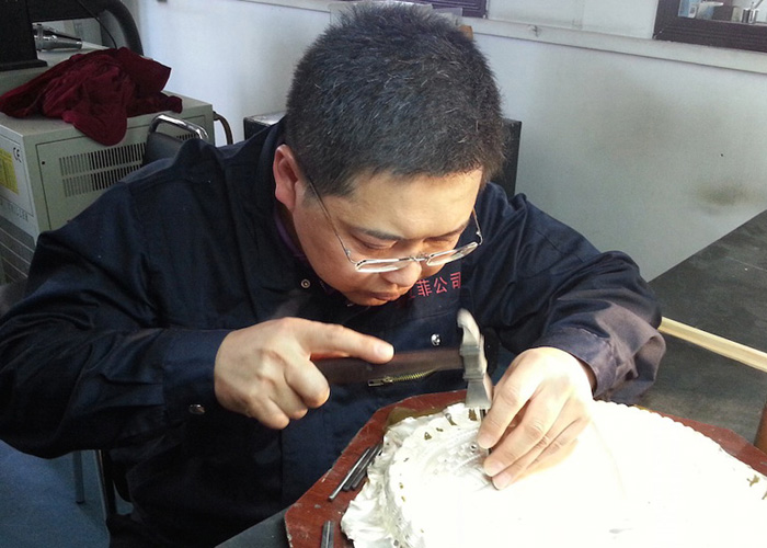 <em>授課</em><em>圖片</em>—<em>大國(guó)</em><em>工匠</em>：孟<em>劍</em>鋒的鏨刻人生