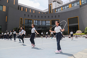 學前教育專業：《鋼琴基礎<em>與</em>幼兒歌曲彈唱》課程思政元素集