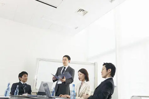 統(tǒng)計學(xué)、經(jīng)濟(jì)統(tǒng)計學(xué)、應(yīng)用統(tǒng)計學(xué)、工商管理專業(yè)：《統(tǒng)計學(xué)原理》課程思政案例