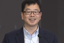 一分鐘了解<em>中國科學院</em><em>院士</em>、<em>光學</em><em>專家</em>李儒新