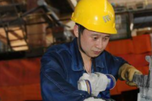 柳祥國—<em>全國</em>五一勞動獎章獲得者