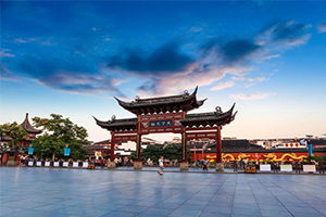 通識課：《新疆<em>生產</em><em>建設</em>兵團史—軍墾歲月—〈新疆<em>生產</em><em>建設</em>兵團的創立〉》<em>課程</em><em>思</em><em>政</em><em>課堂教學</em><em>設計</em>